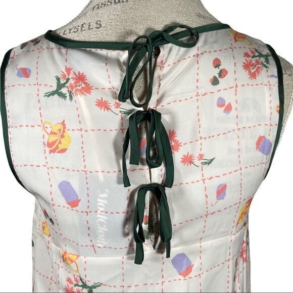 Modcloth Picnic Print 3 Tie Keyhole Sleeveless Blouse Size Small Picnic Food NWT - Picture 5 of 10